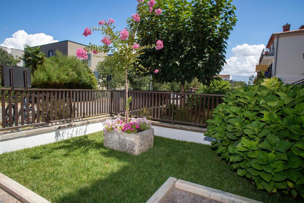 Studio Apartment Noah Rovinj Zewnętrze zdjęcie